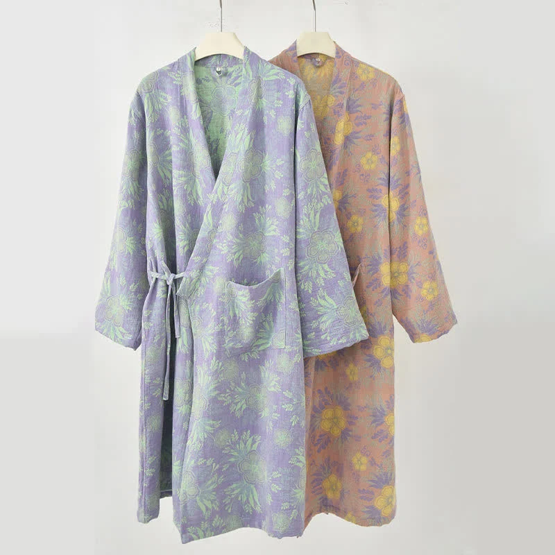 Kimono-Bademantel aus doppellagigem Baumwoll-Doppelgaze mit Pfirsichblütenmuster