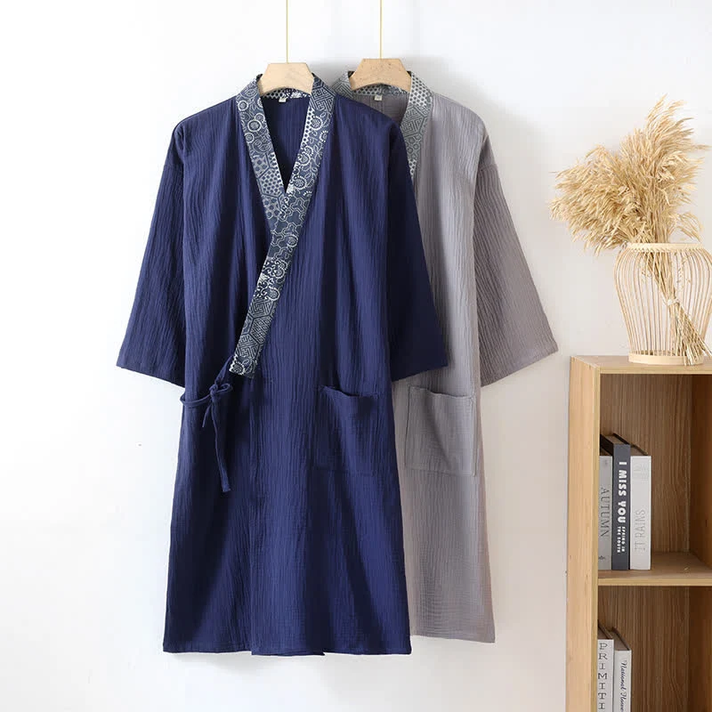 Kimono-Bademantel aus Baumwollgaze im Ethno-Stil