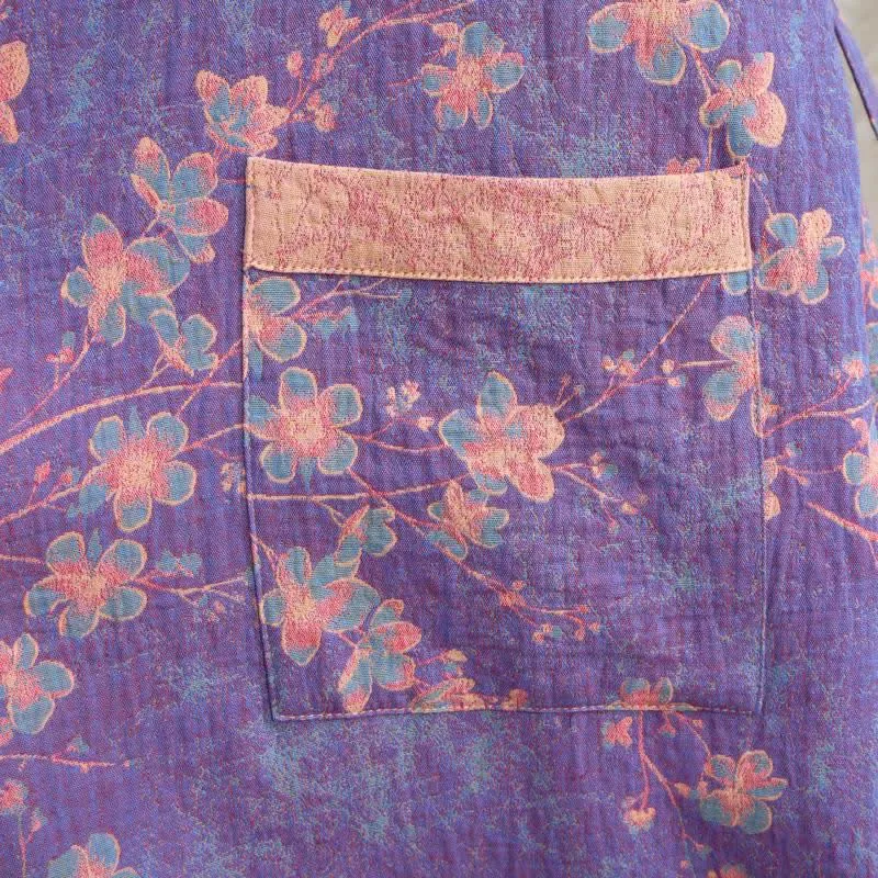 Kurzarm-Baumwollbademantel mit Zweig- und Blumenmuster
