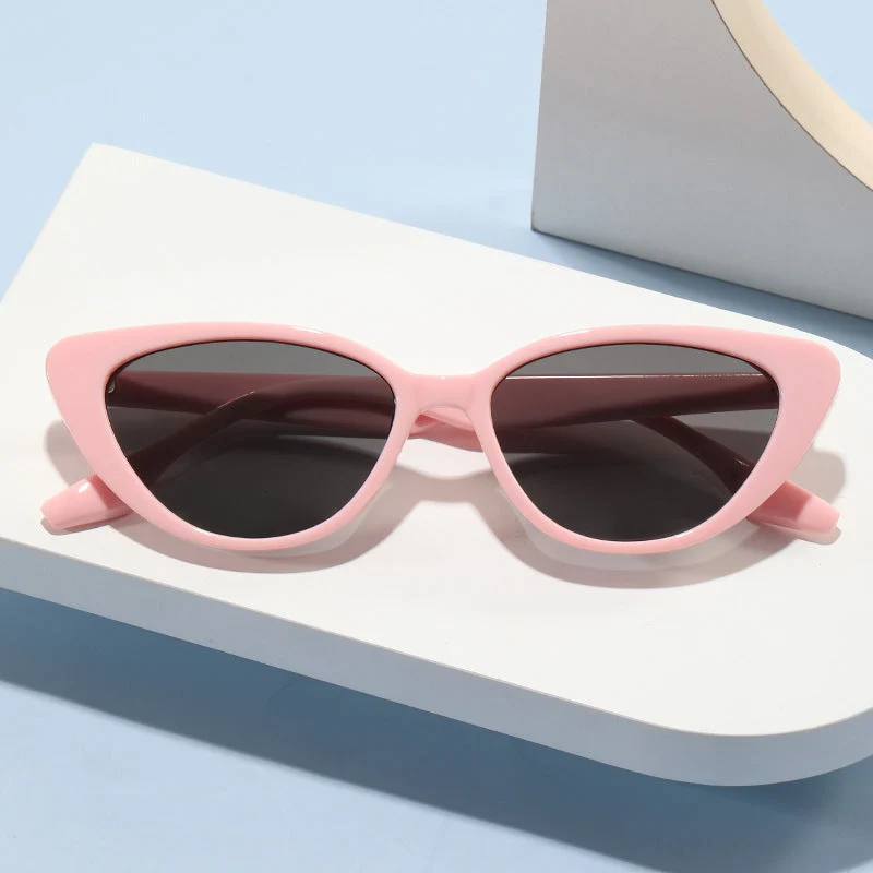 Dame moderne Cat-Eye solbrille med UV-beskyttelse og edel ramme Luvikno