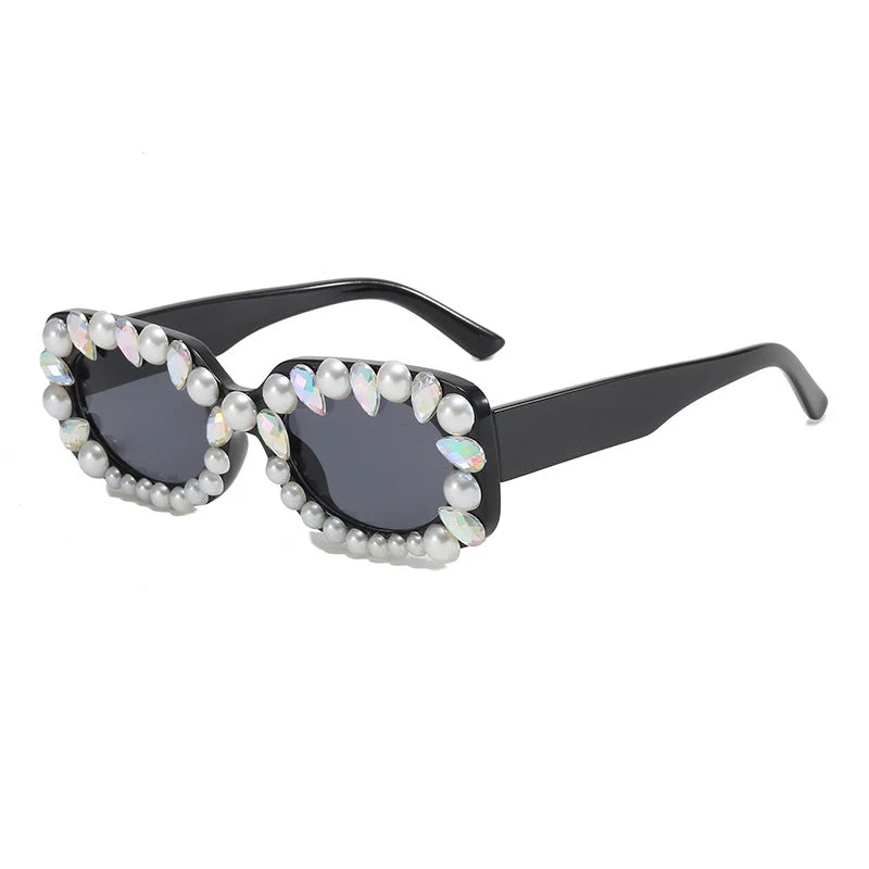 Damer elegant solbrille med perlepynt Luvikno