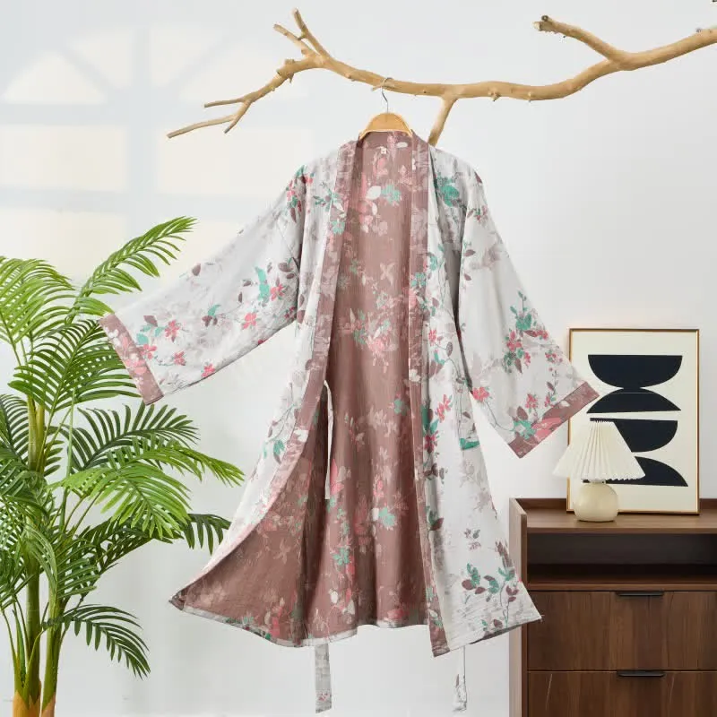 Kimono-Bademantel aus Baumwollgaze mit Vintage-Blumenmuster