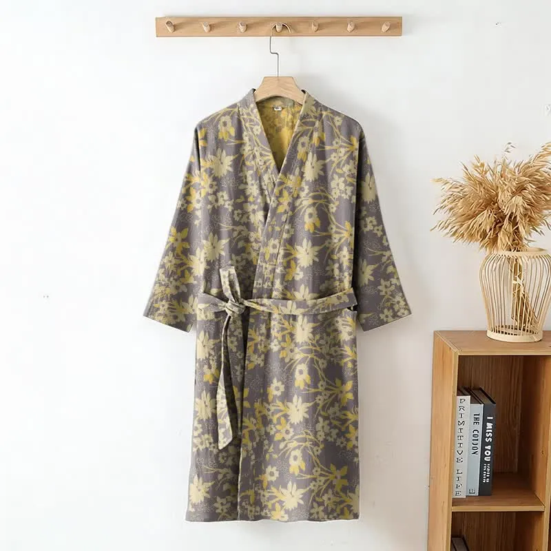 Vintage-Bademantel aus rustikalem Baumwolljacquard mit Blumenmuster