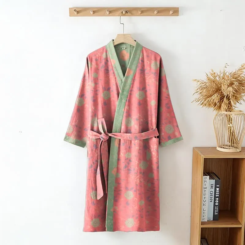 Kimono-Bademantel aus doppellagigem Baumwollgewebe mit Blumenmuster