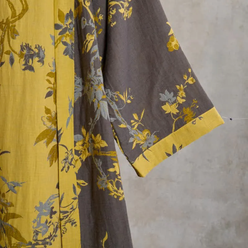 Vintage Kimono-Bademantel aus Baumwolle mit Blumenmuster und Blättern
