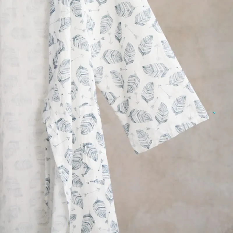 Kimono-Bademantel aus Baumwolle mit Blattpfeil-Motiv
