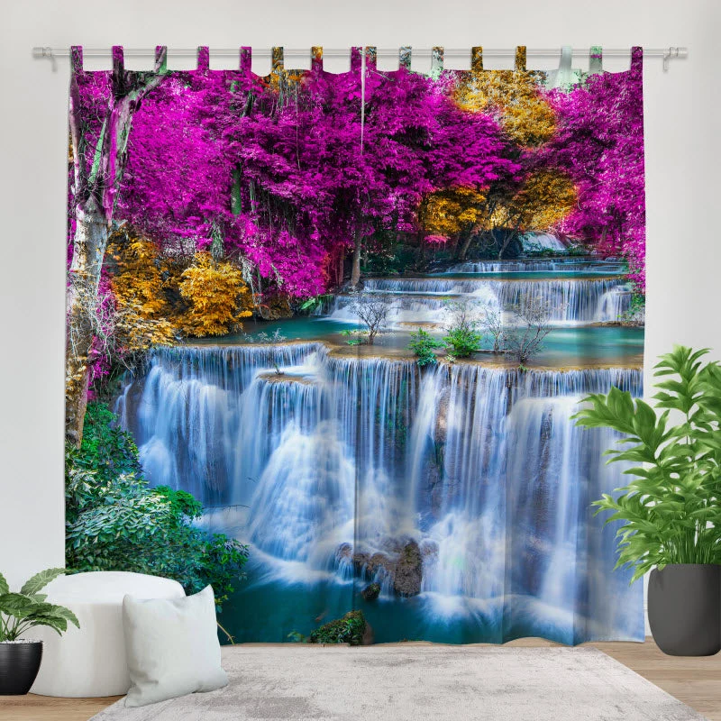Fotovorhang "Wasserfall zwischen bunten Blumen"