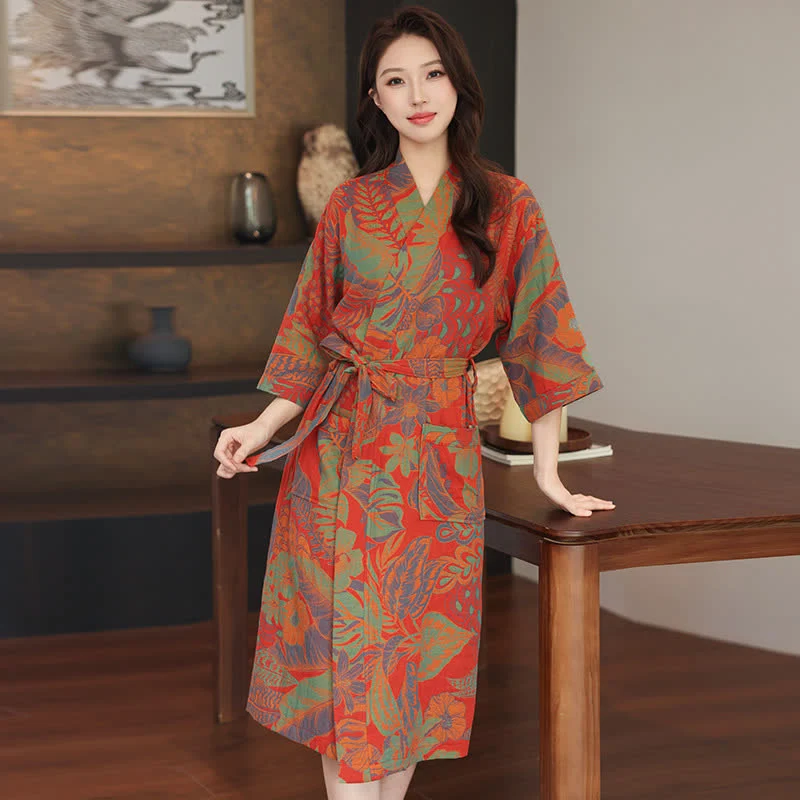 Kimono-Bademantel aus doppellagigem Baumwollgewebe mit Blumenmuster
