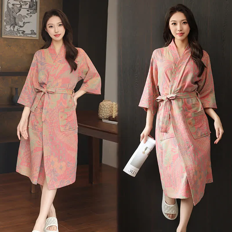 Kimono-Bademantel aus doppellagigem Baumwollgewebe mit Blumenmuster