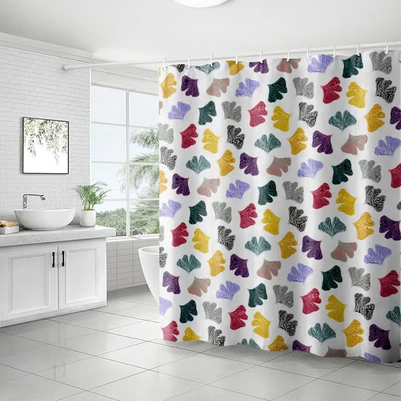 Duschvorhang mit buntem Ginkgoblatt-Print