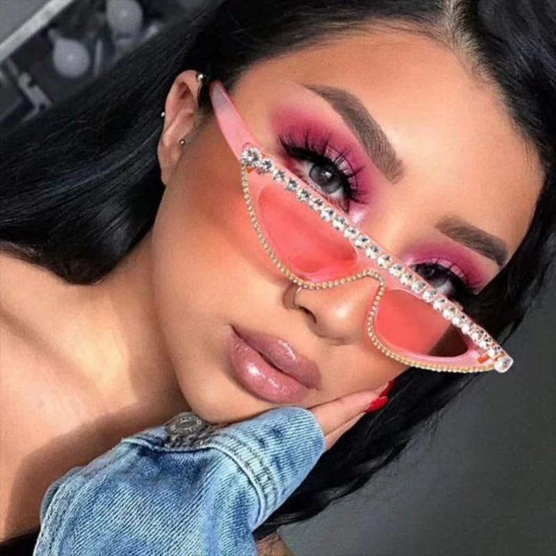Dame Cat-Eye Solbriller med glitrende steindekor Luvikno