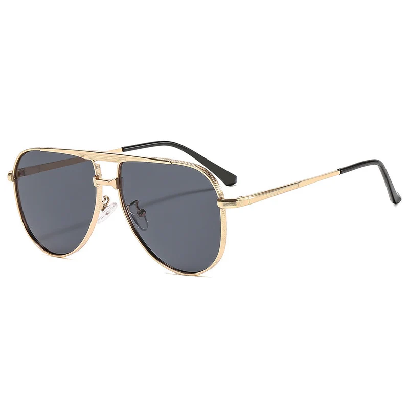 Dame solbrille i elegant pilotdesign Luvikno