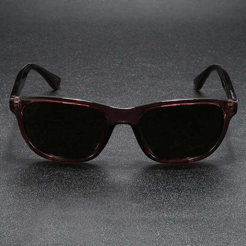 Dame solbrille i moderne retro-design med høykvalitets UV-beskyttelse Luvikno