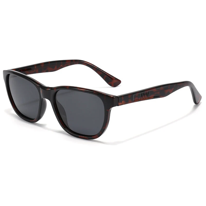 Dame solbrille i moderne retro-design med høykvalitets UV-beskyttelse Luvikno