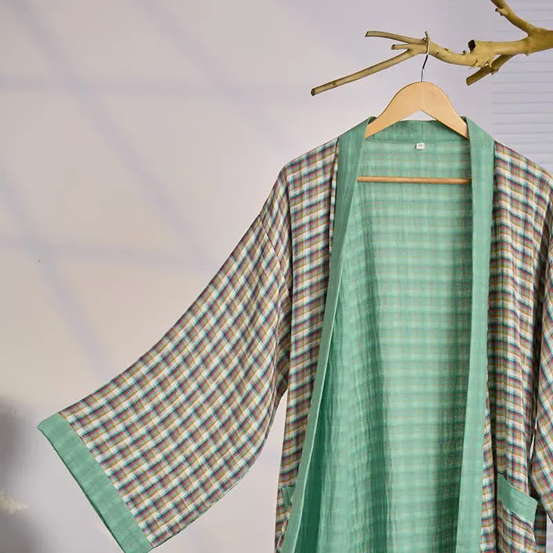 Karierte Kimono-Yukata-Robe aus Baumwollgaze