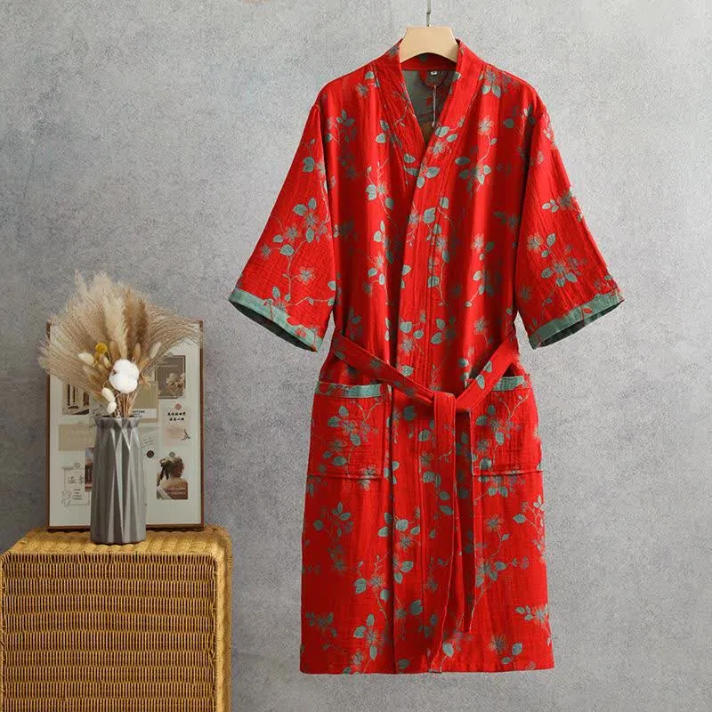 Yukata-Robe aus Baumwollgaze mit Zweigblättern