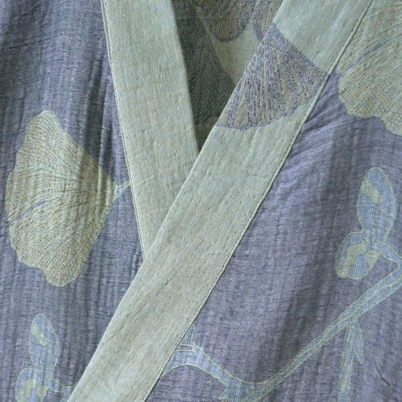 Kimono-Bademantel aus Bio-Baumwolle mit Ginkgoblatt