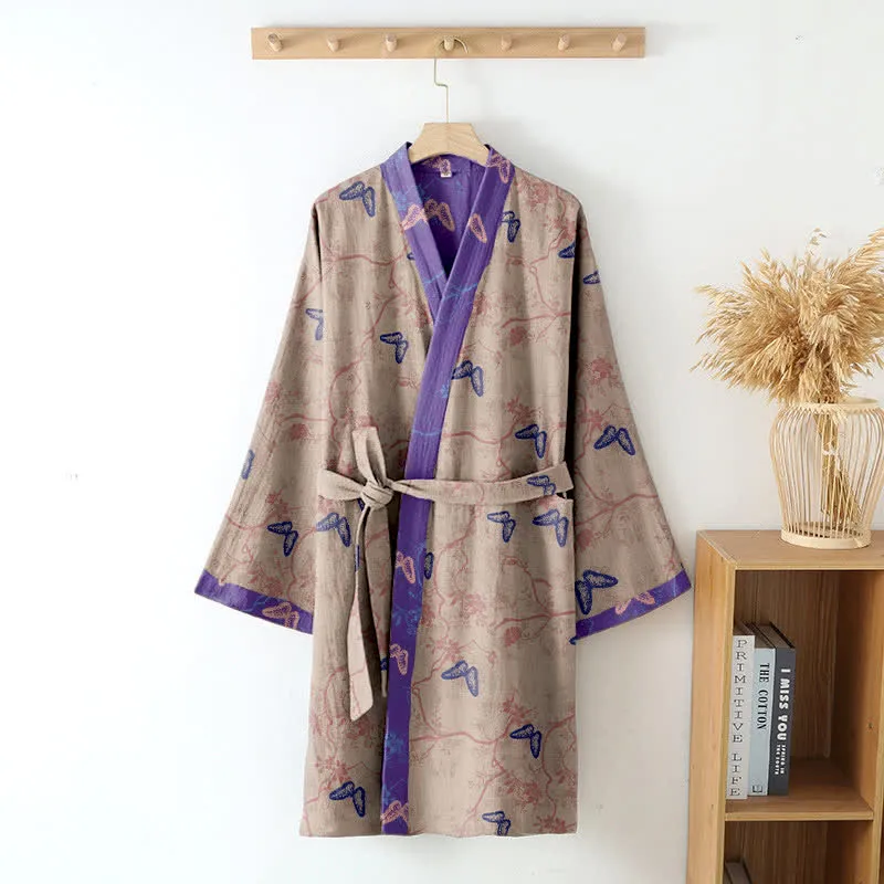 Kimono-Bademantel aus Baumwollgaze mit Schmetterlingsmuster