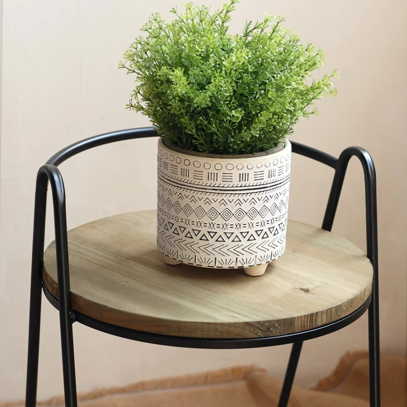 More modern stool with wooden seat Stornfield