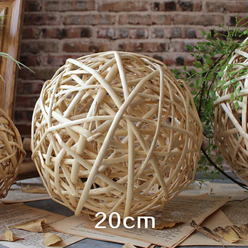 Decorative natural material decor ball Stornfield