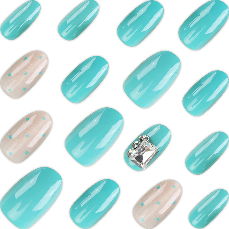 Decorative Press-On Nail Set with Elegant Accents Stornfield