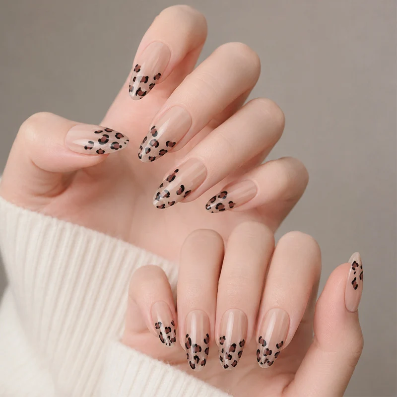 Decorative Leopard Print Press-On Nails Stornfield
