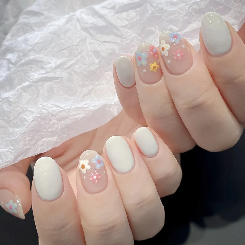Decorative Glittery Press-On Nail Tips Stornfield