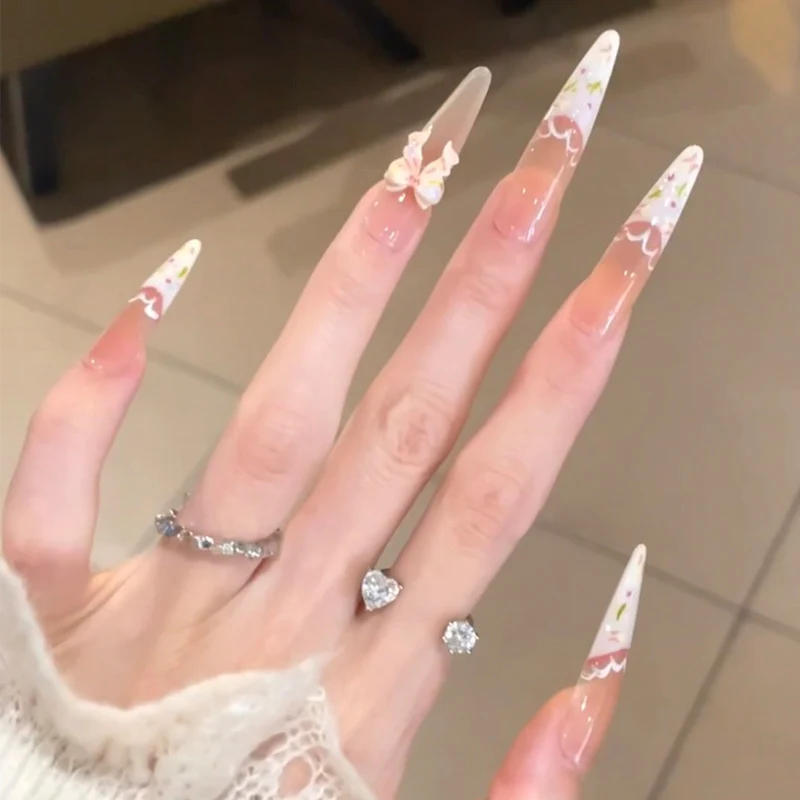 Decorative Glittery Press-On Nail Tips Stornfield