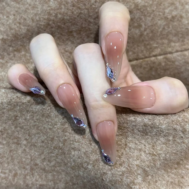 Decorative Glittery Press-On Nail Tips Stornfield