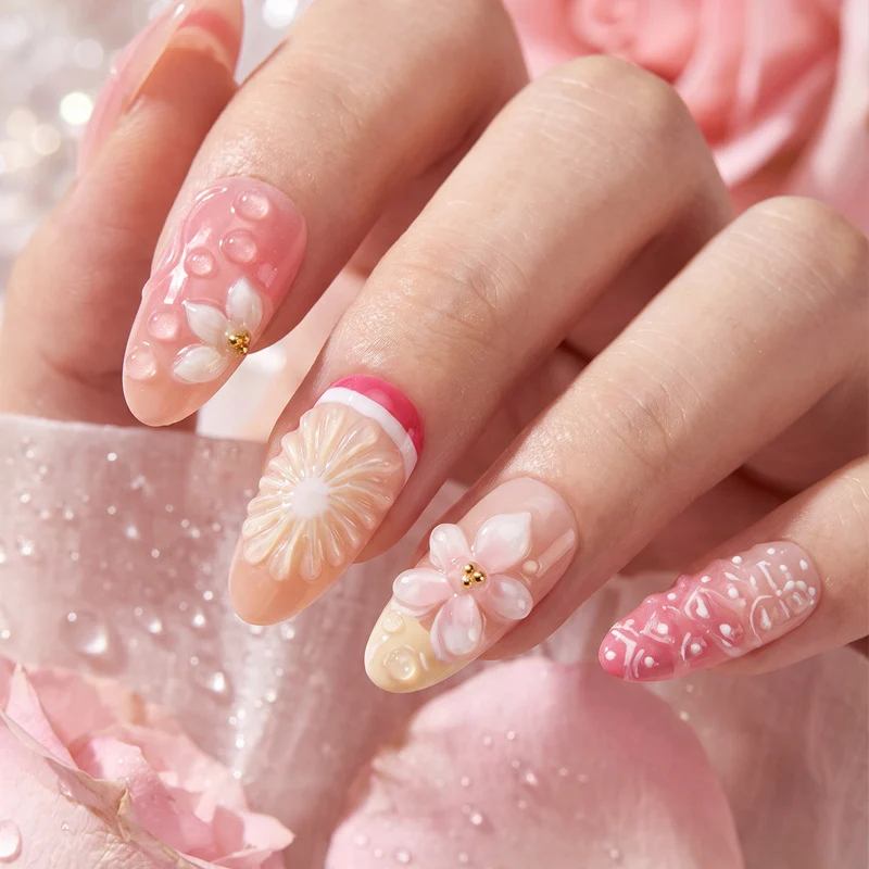 Decorative Floral Press-On Nail Set Stornfield