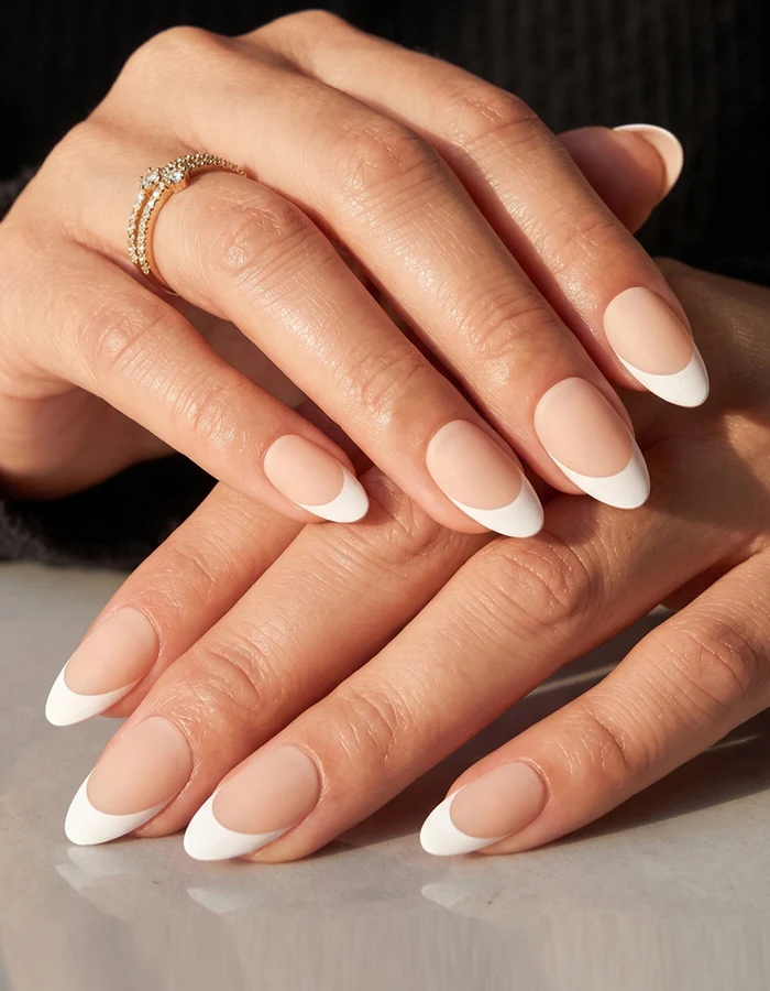 Elegant French Tip Press-On Nails Stornfield 1789389076