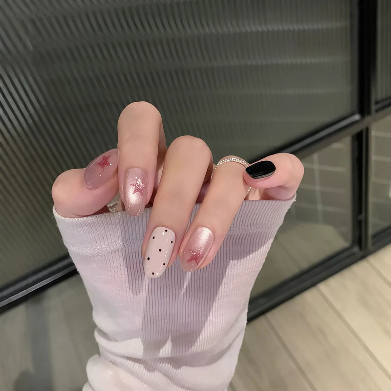 Elegant Decorative Press-On Nail Set with Star and Polka Dot Patterns Stornfield