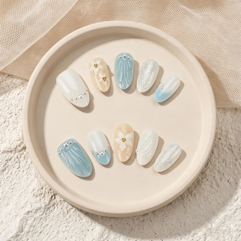 Elegant Decorative Press-On Nail Set Stornfield