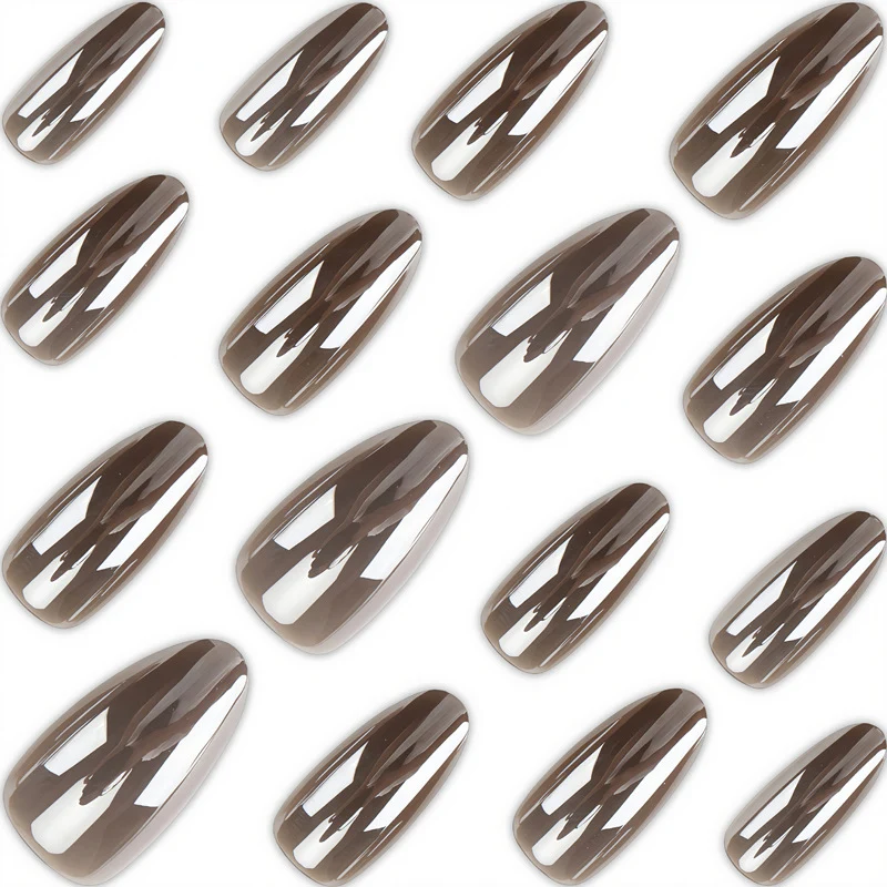 Elegant Almond Shaped Press-On Nails Stornfield