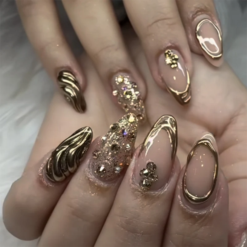 Artistic Nail Design Set Stornfield