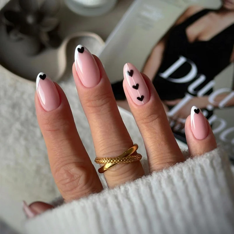 Artistic Heart-Embellished Press-On Nails Stornfield