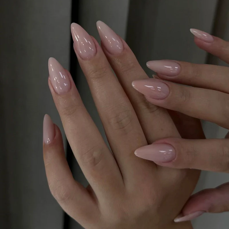 Artistic Gel Press-On Nail Set with Gold Leaf Accents Stornfield
