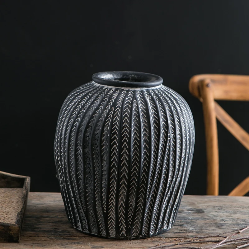 Stylish ceramic vase Stornfield