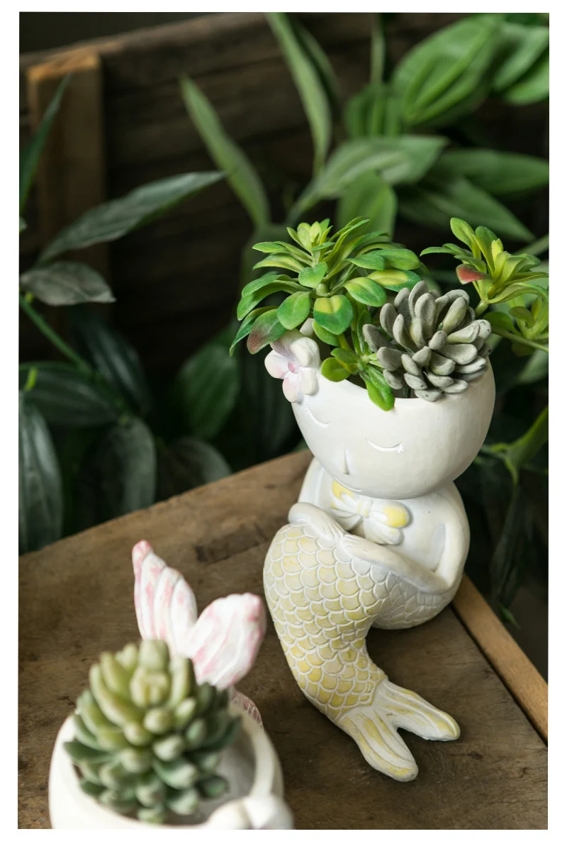 Artistic Flower Vases Stornfield