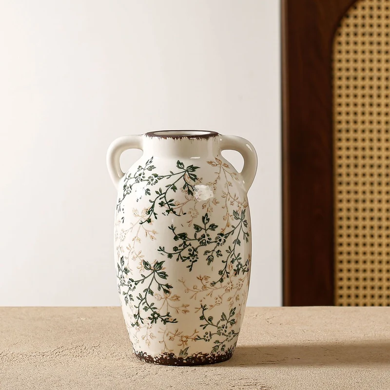 Elegant and artistically decorated ceramic vase Stornfield