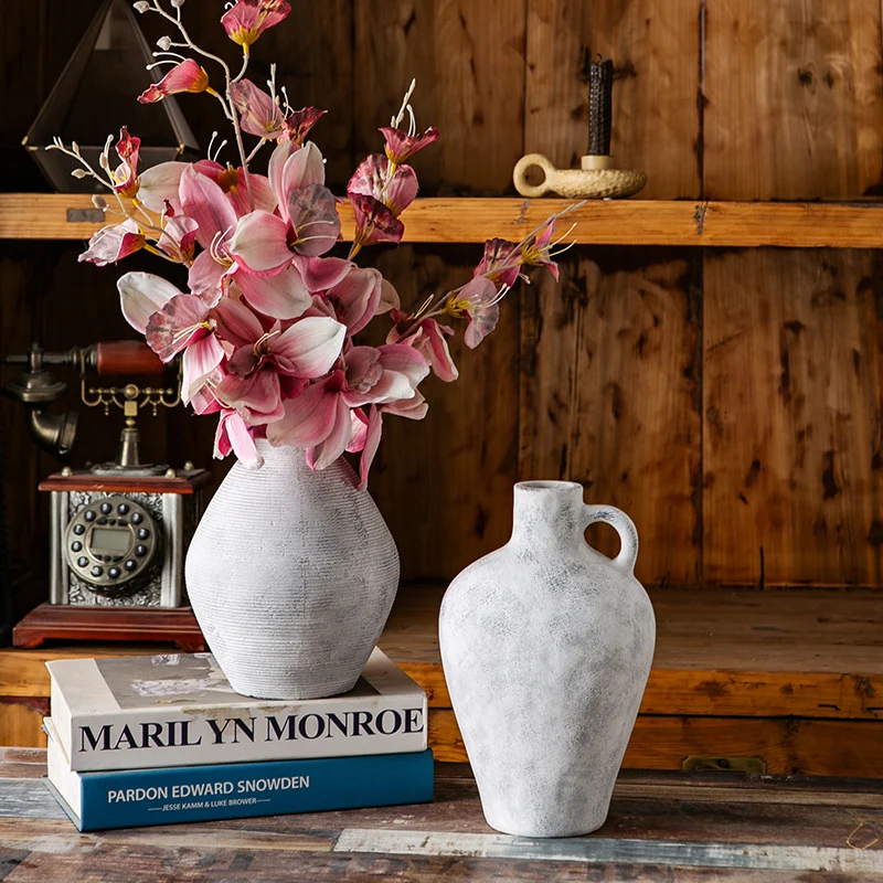 Decorative ceramic vase Stornfield