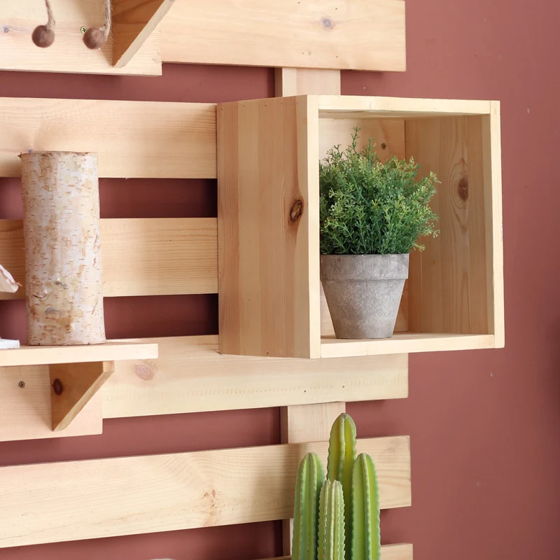 Wall shelf made of high-quality wood Stornfield