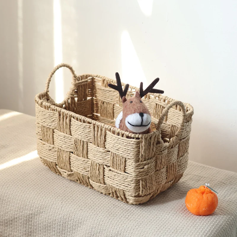 Structured storage basket made of natural material Stornfield