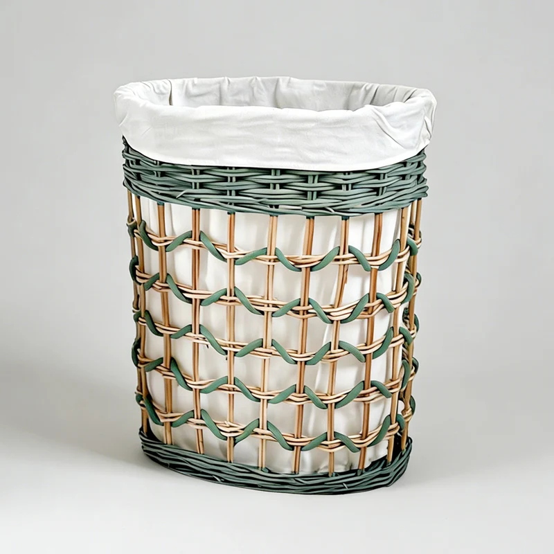 Stylish laundry basket with removable inner lining Stornfield