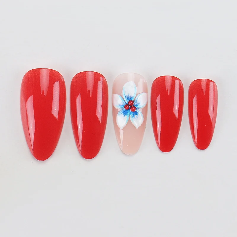 Artistic Press-On Nail Set with Floral Embellishments Stornfield