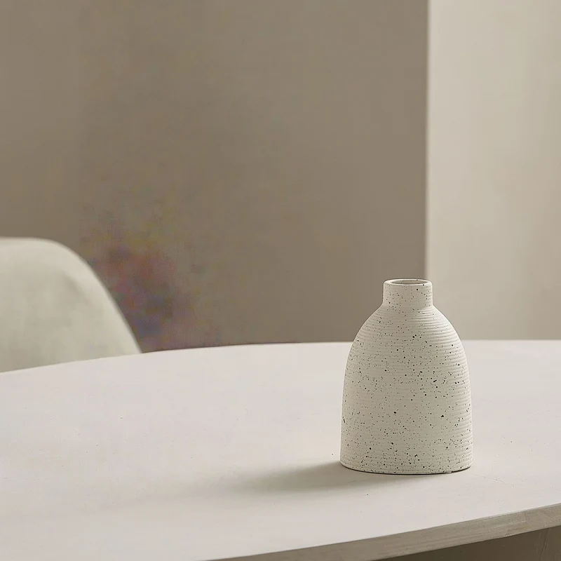 Elegant and Artistic Ceramic Vase Stornfield