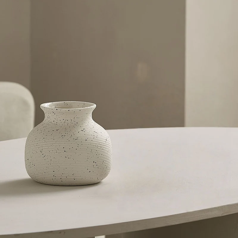 Elegant and Artistic Ceramic Vase Stornfield