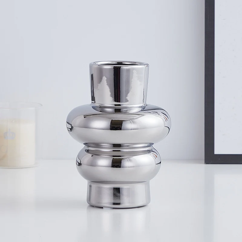 Elegant Modern Ceramic Vase Stornfield