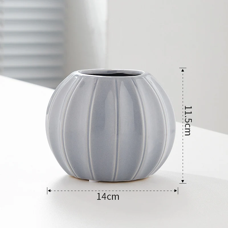 Decorative ceramic vase with modern ribbed design Stornfield