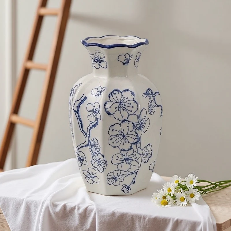 Porcelain vase Stornfield